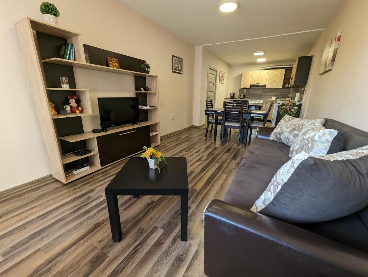 Emalena Apartment Βάρνα Εξωτερικό φωτογραφία